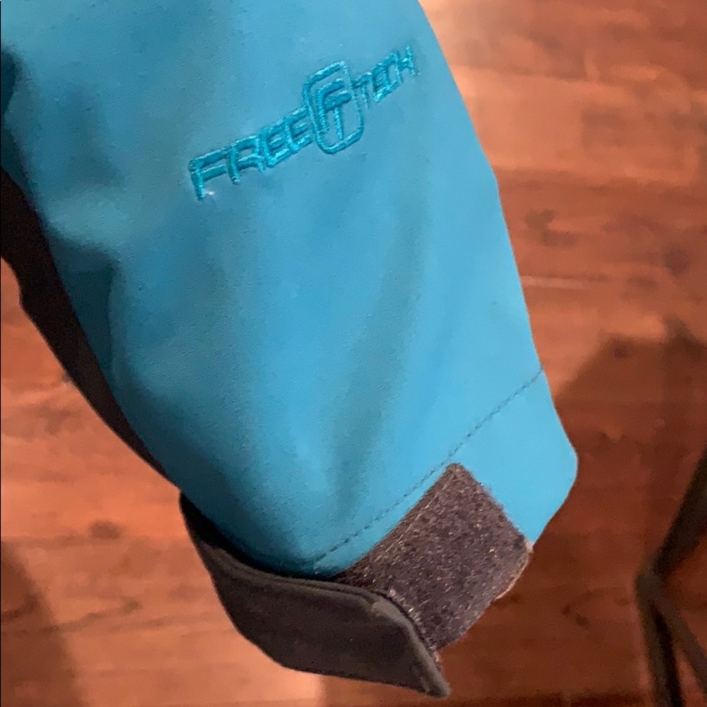 LIKE NEW Neoprene type rain jacket-teal & gray - Picture 5 of 5